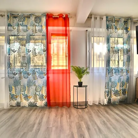 Hypercentre * Saintes